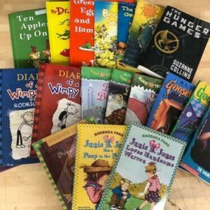 Kids Book Bundle lot 19 Books